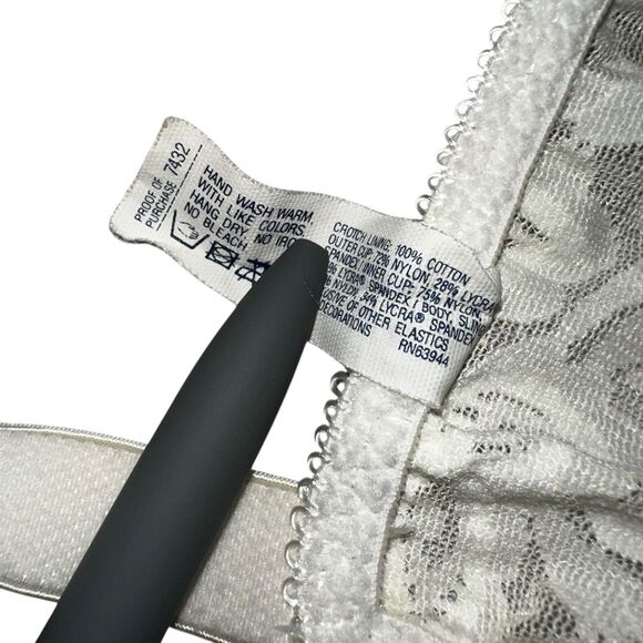 Vintage Bali Floral Cream Lace Bodysuit 40B Nylon Stretch Shaper Underwire 7432 - Picture 8 of 9